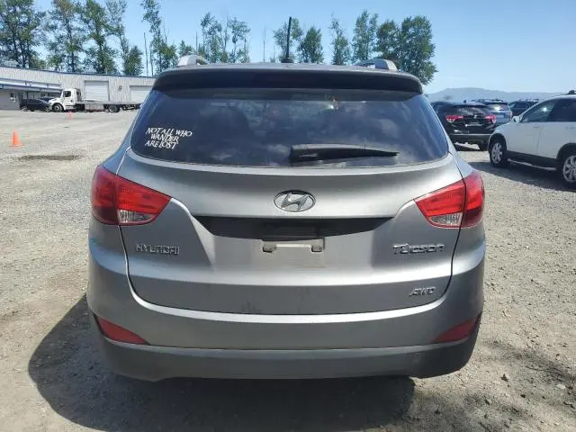 2010 HYUNDAI TUCSON GLS  