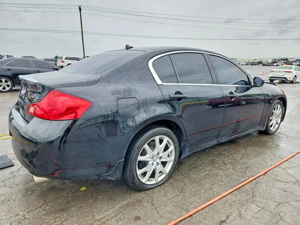 2012 INFINITI G37   
