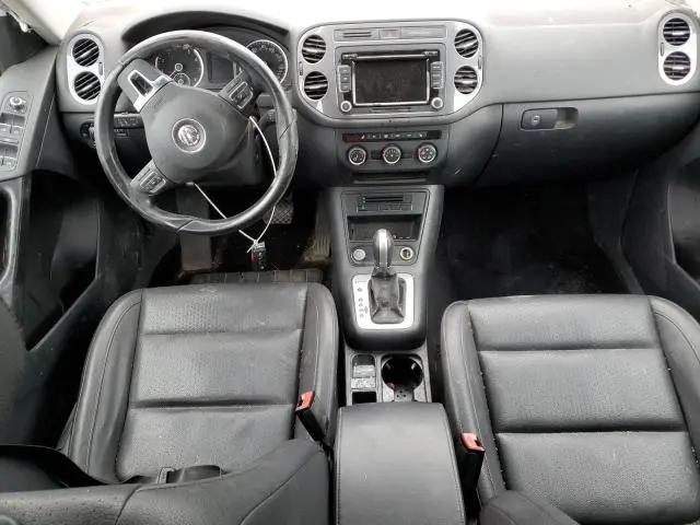 2014 VOLKSWAGEN TIGUAN S  