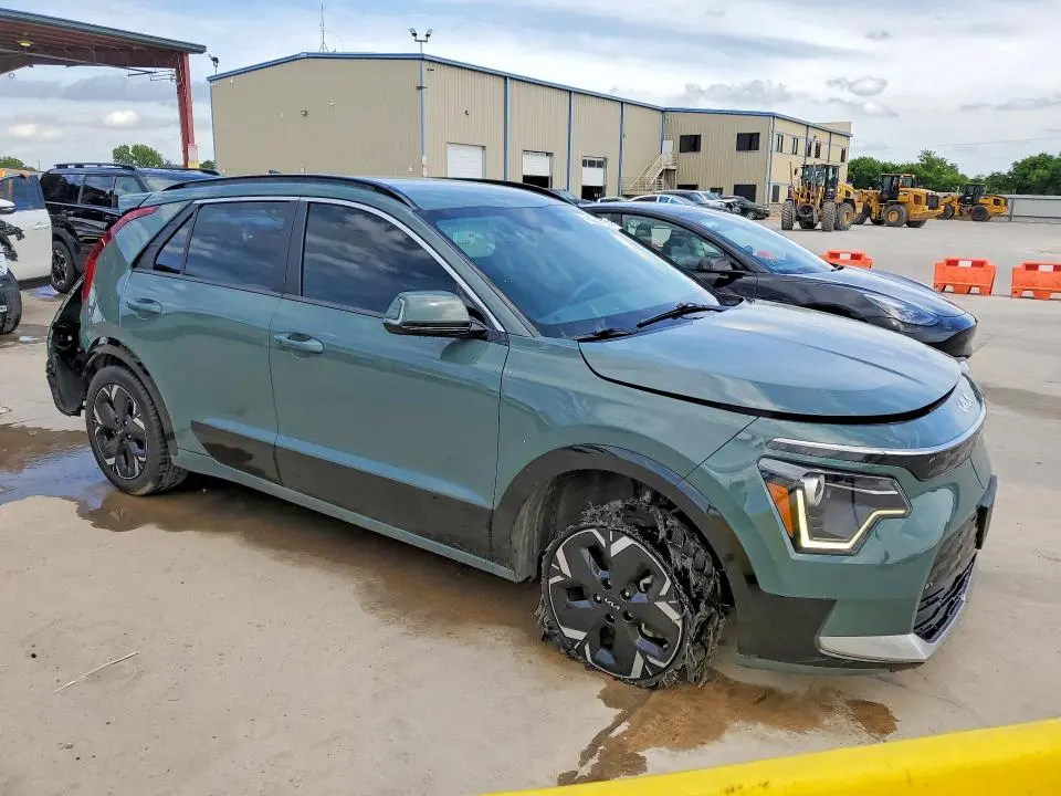 2024 KIA NIRO WIND  
