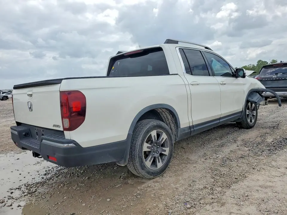 2017 HONDA RIDGELINE RTL  