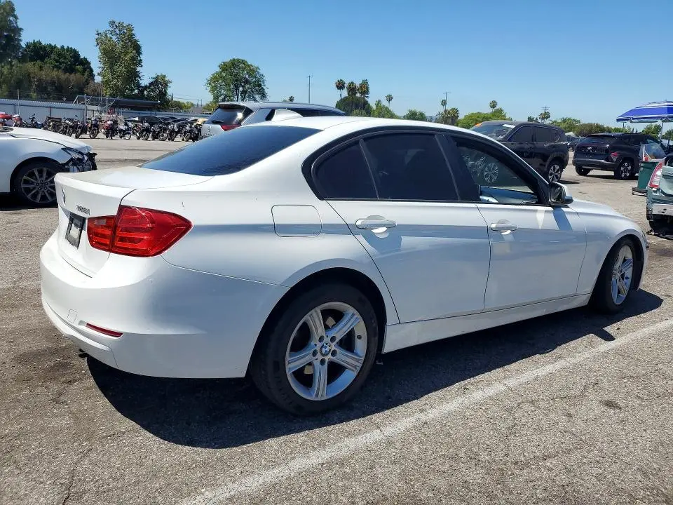 2013 BMW 328 I SULEV  