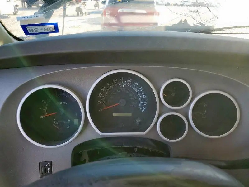 2010 TOYOTA TUNDRA CREWMAX SR5  