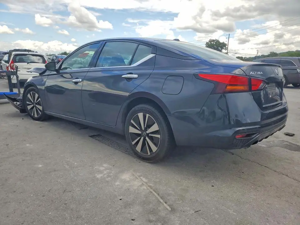 2020 NISSAN ALTIMA SL  