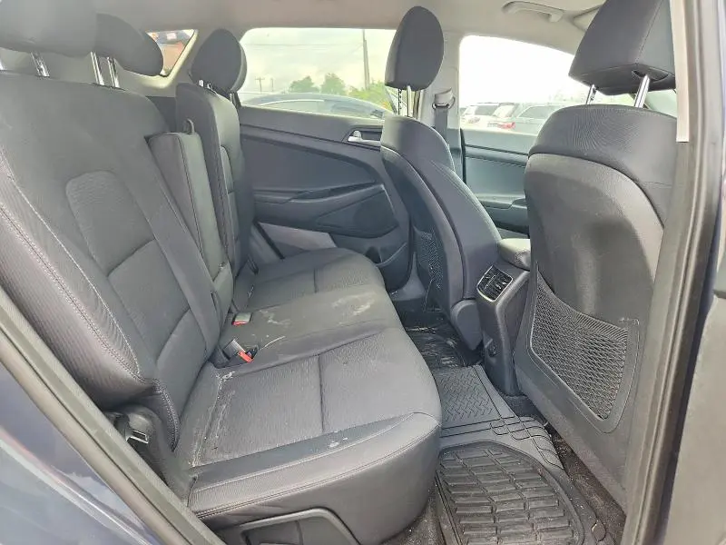 2020 HYUNDAI TUCSON SEL  