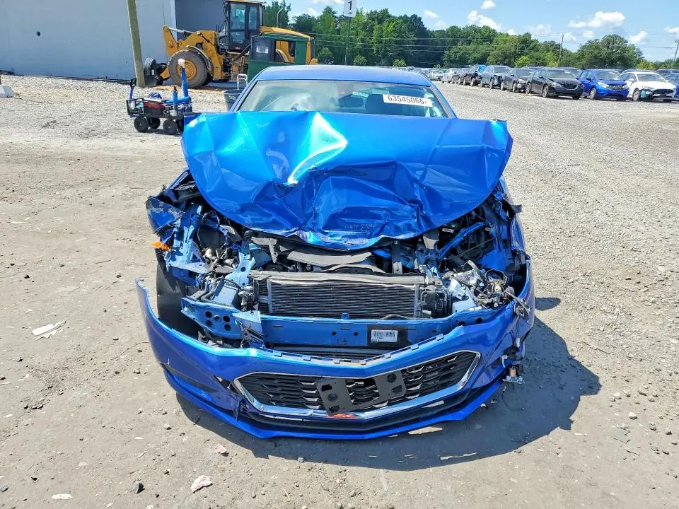 2017 CHEVROLET CRUZE LT  