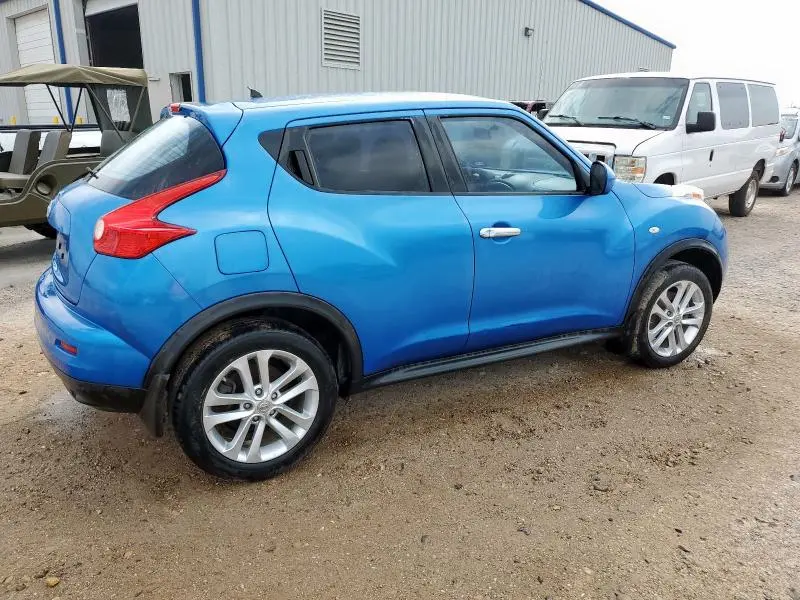 2011 NISSAN JUKE S  
