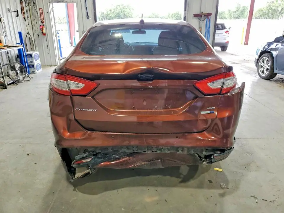 2015 FORD FUSION SE  