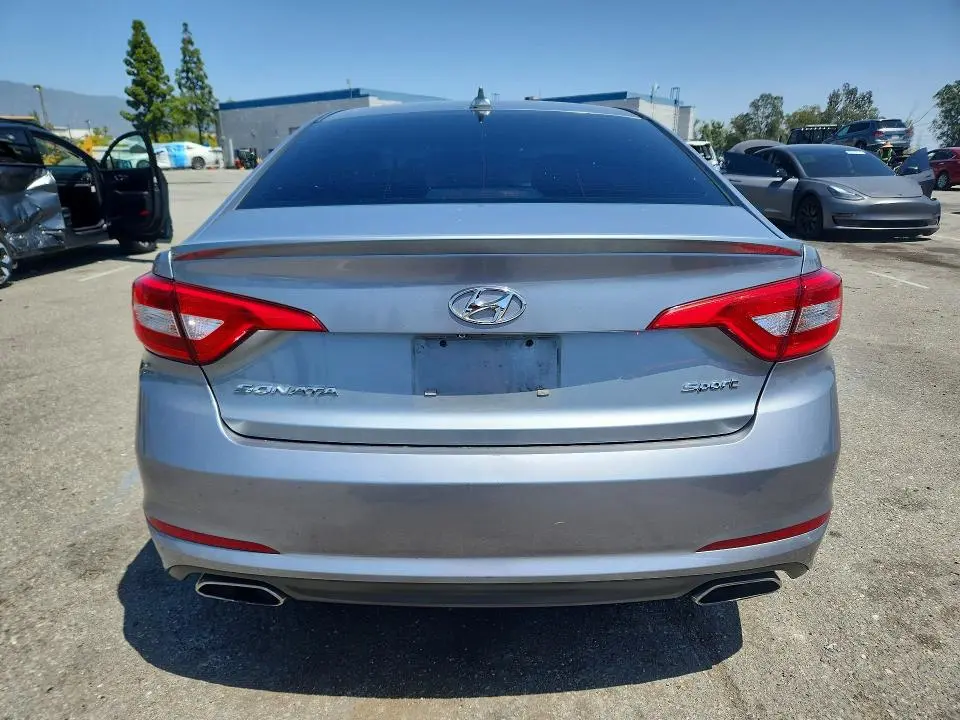 2016 HYUNDAI SONATA SPORT  