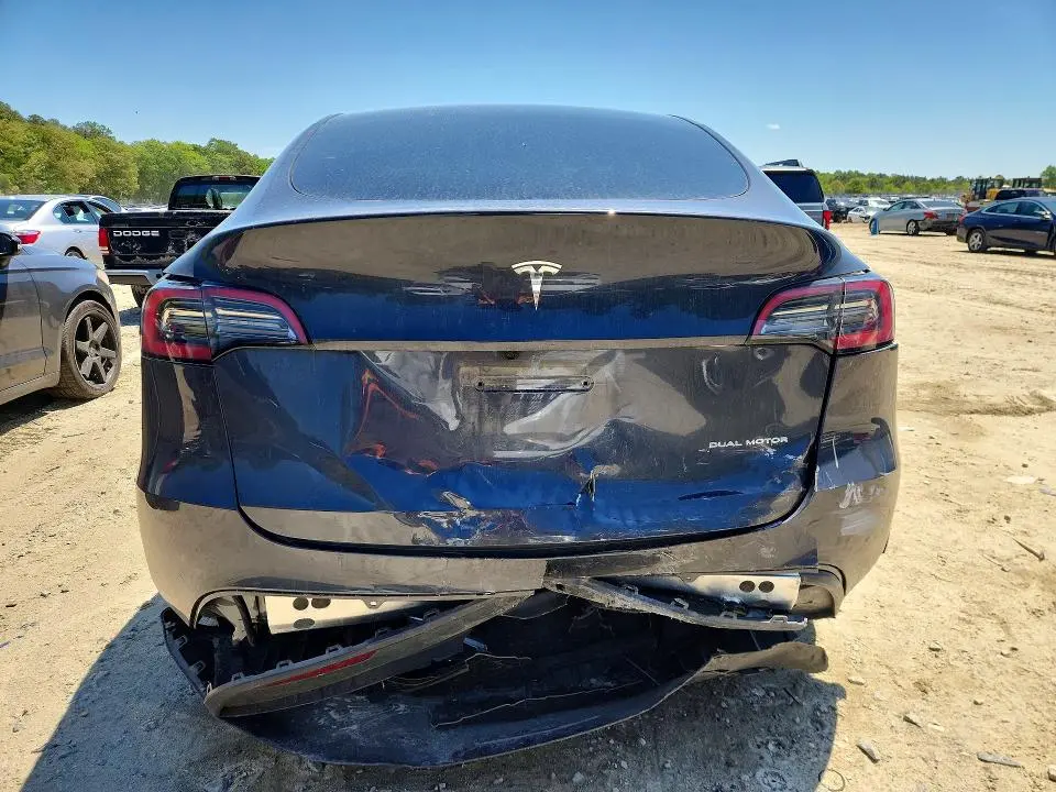 2024 TESLA MODEL Y   