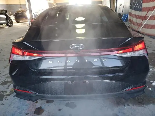 2021 HYUNDAI ELANTRA SEL  
