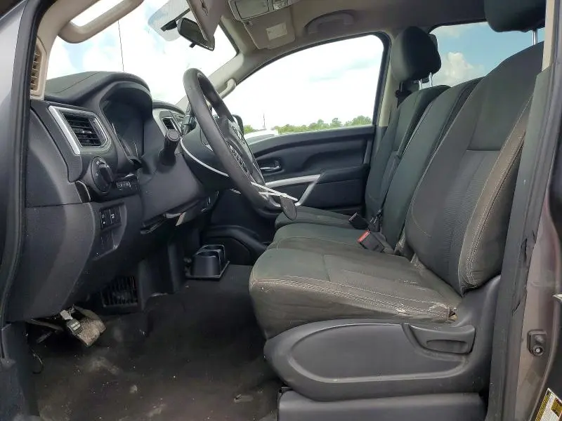 2017 NISSAN TITAN S  