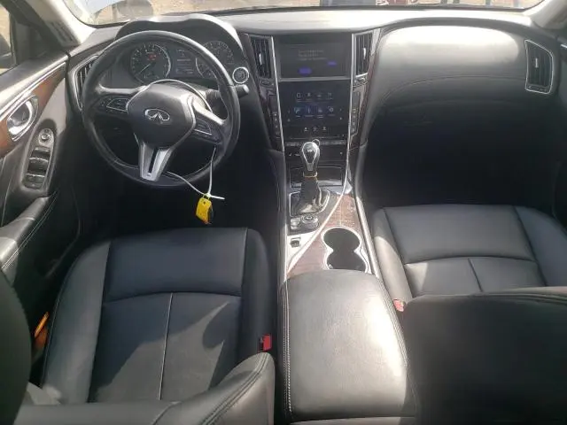 2018 INFINITI Q50 LUXE