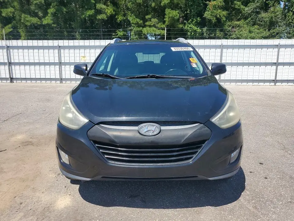 2015 HYUNDAI TUCSON SE  