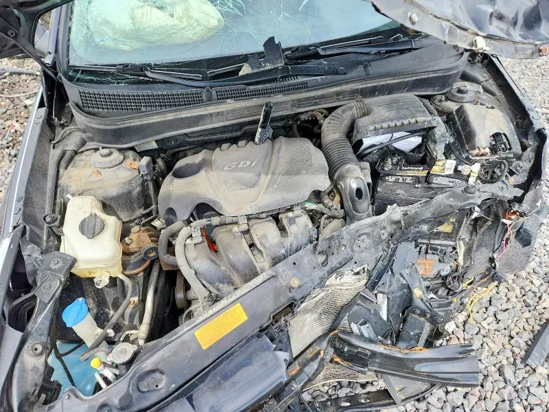 2013 HYUNDAI SONATA GLS  