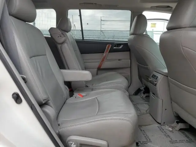 2010 TOYOTA HIGHLANDER LIMITED  