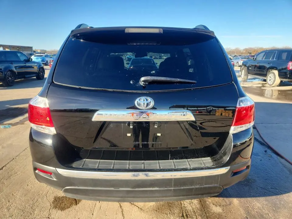 2013 TOYOTA HIGHLANDER BASE  