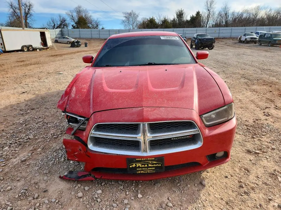 2013 DODGE CHARGER SXT  
