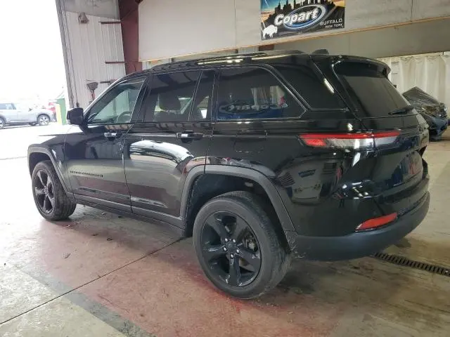 2023 JEEP GRAND CHEROKEE LAREDO  