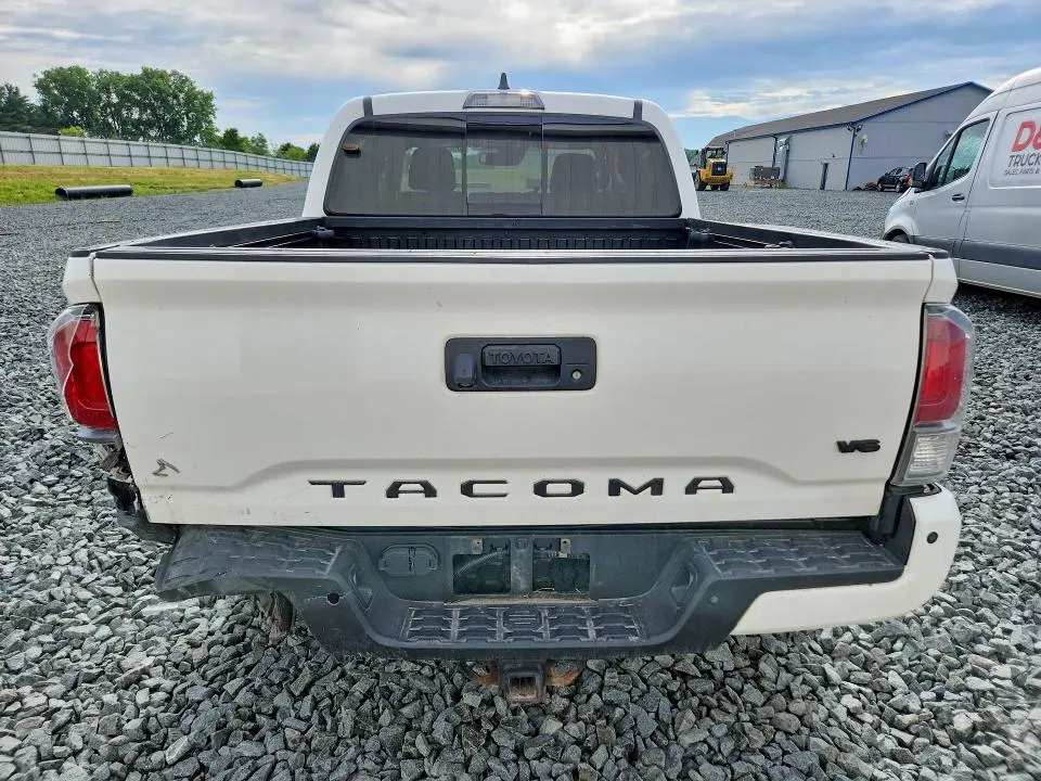2021 TOYOTA TACOMA TRD OFF-ROAD  