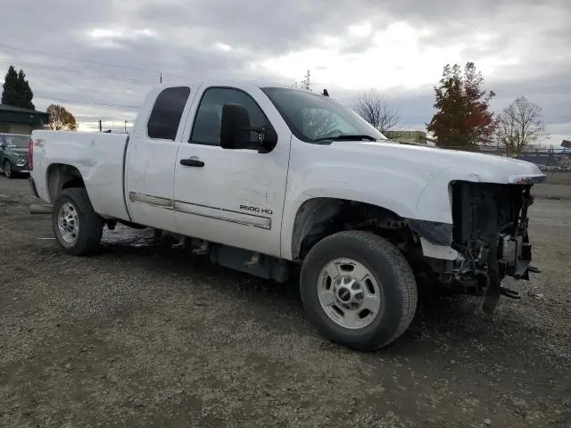 2013 GMC SIERRA K2500 SLE  
