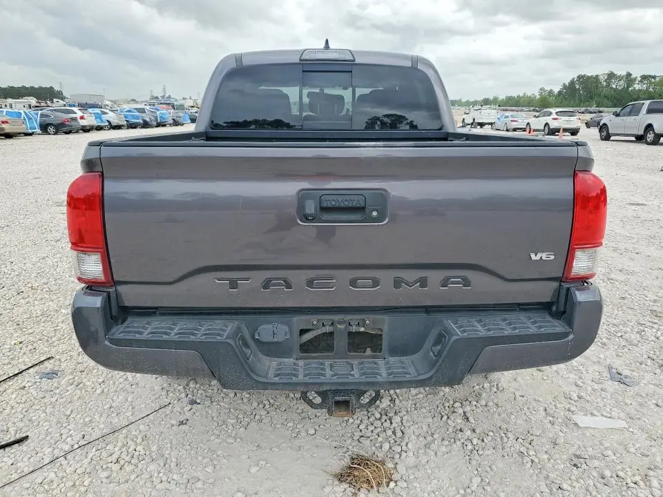 2017 TOYOTA TACOMA   