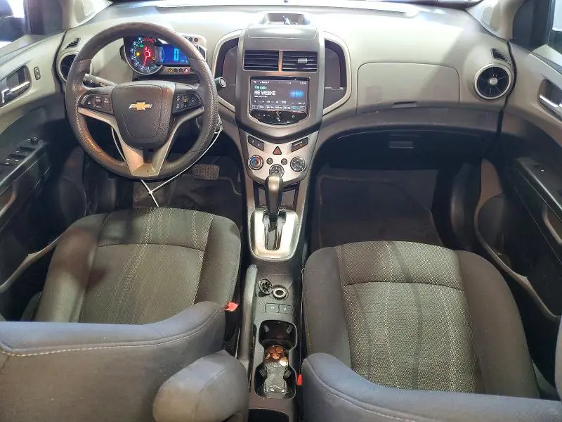 2016 CHEVROLET SONIC LT  
