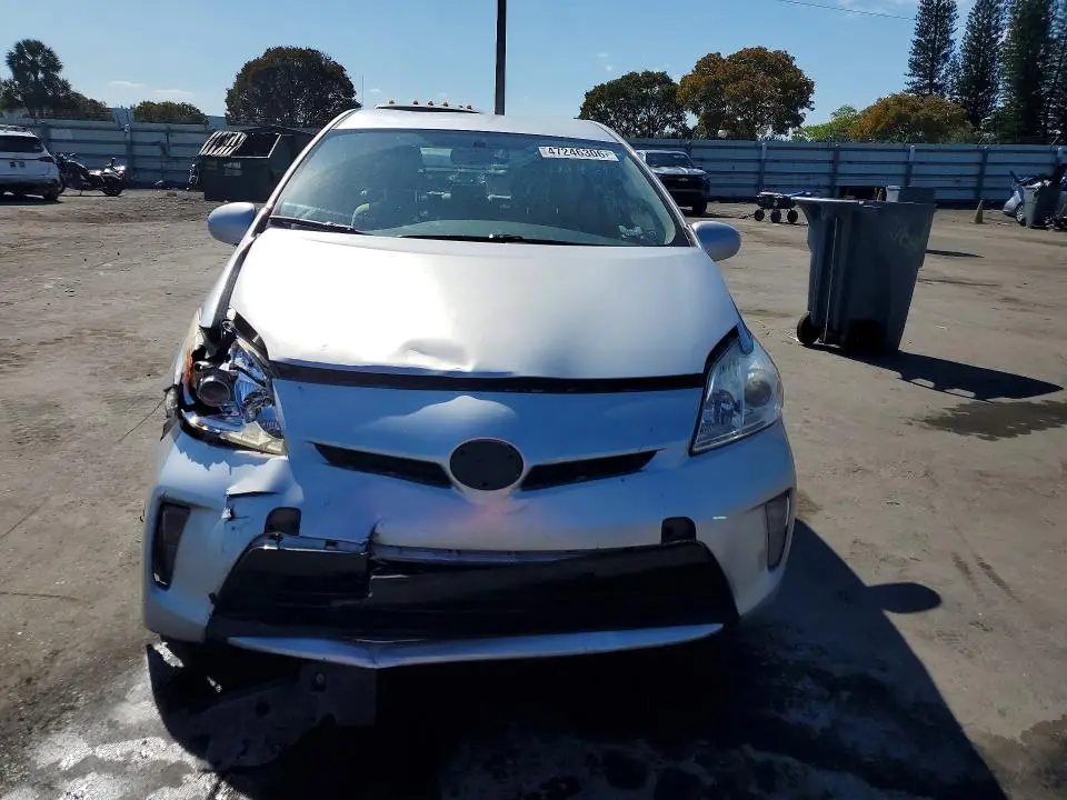 2012 TOYOTA PRIUS TWO  