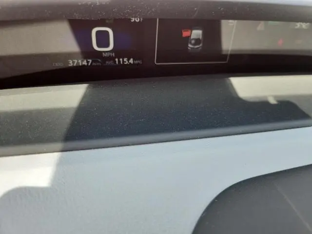 2022 TOYOTA PRIUS PRIME LE  