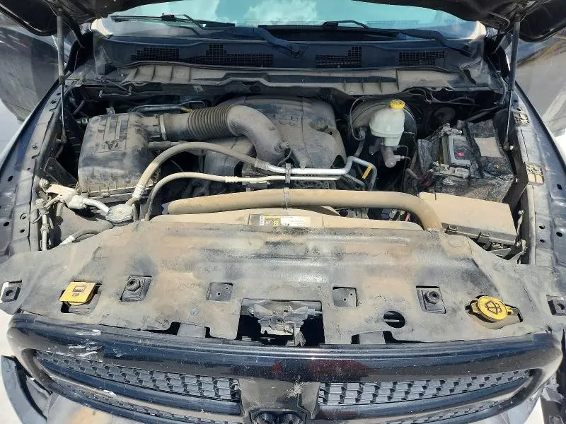 2015 RAM 1500 ST  