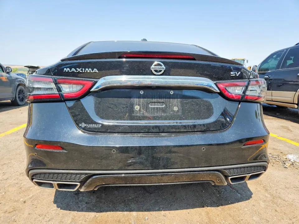 2021 NISSAN MAXIMA SV  