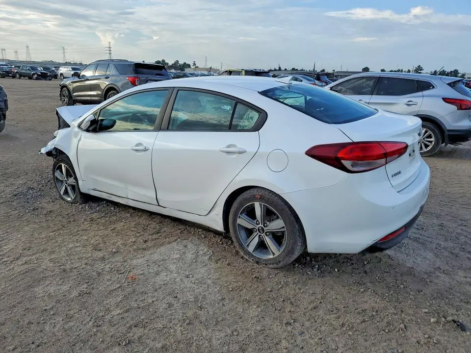 2018 KIA FORTE LX  