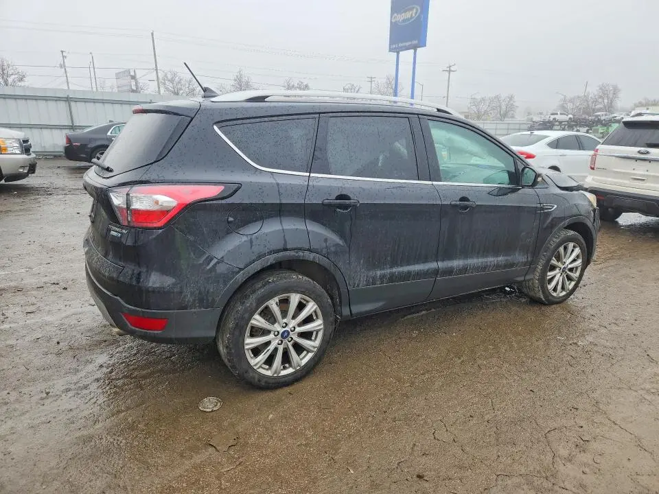 2018 FORD ESCAPE TITANIUM  