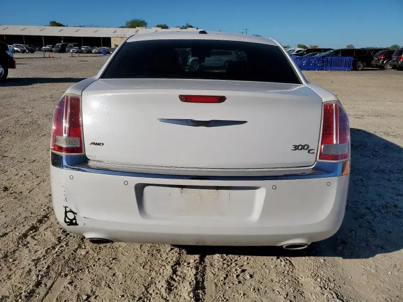 2014 CHRYSLER 300C   