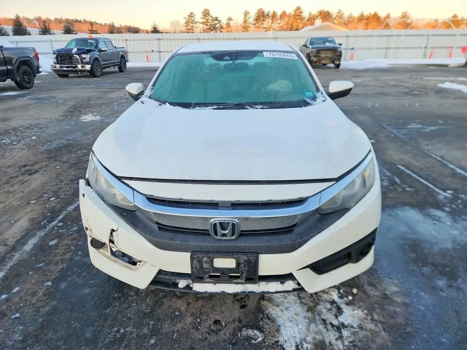 2016 HONDA CIVIC LX  