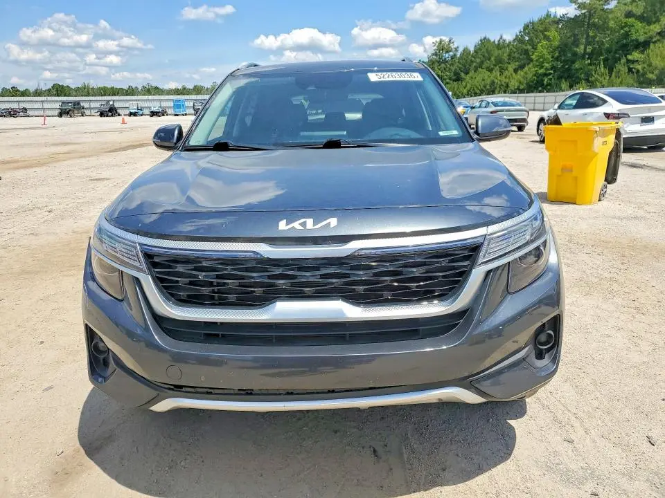 2023 KIA SELTOS S  