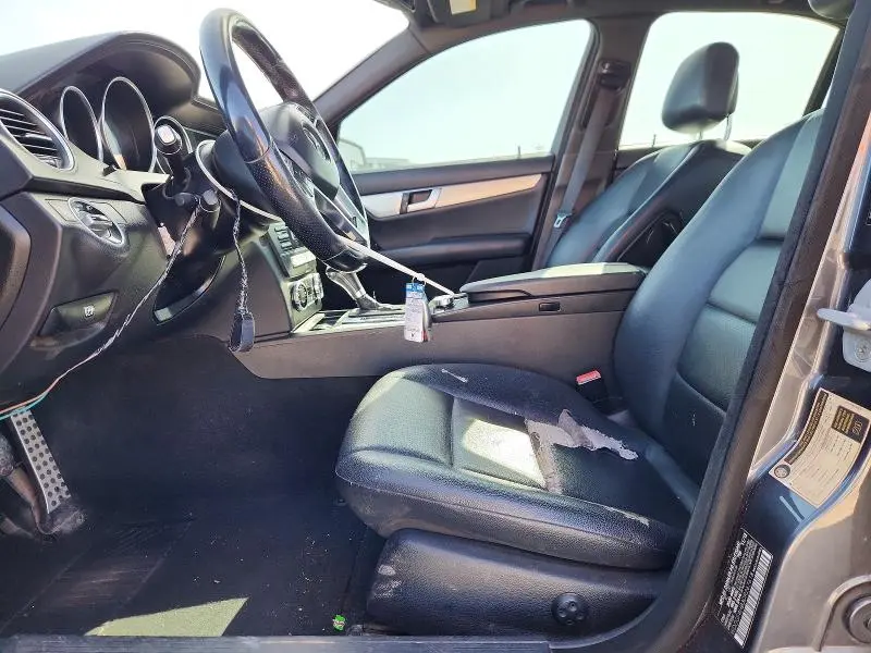2013 MERCEDES-BENZ C 250  