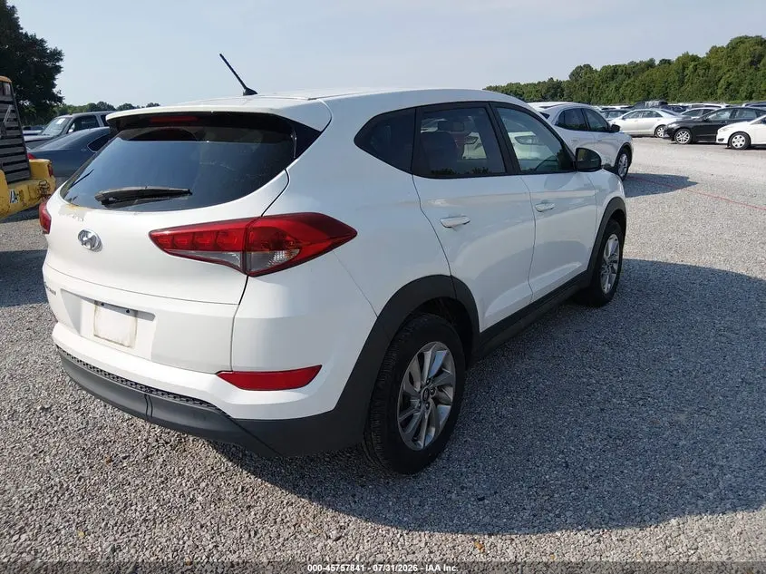 2018 HYUNDAI TUCSON SE