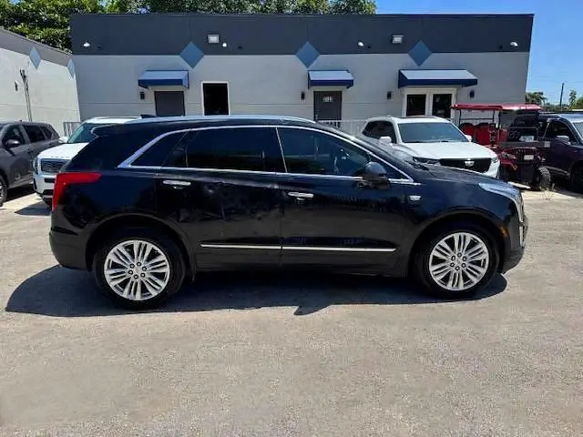 2018 CADILLAC XT5 PREMIUM LUXURY  