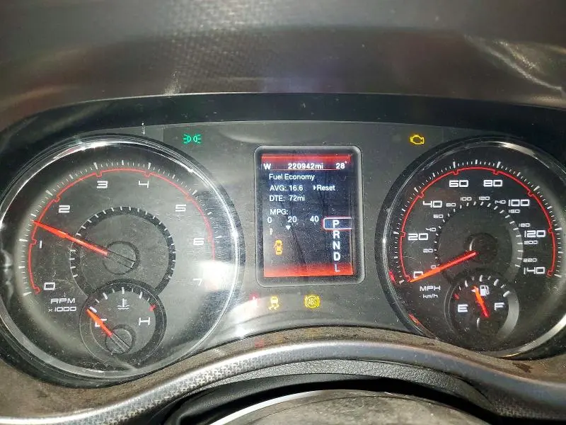 2012 DODGE CHARGER SXT  