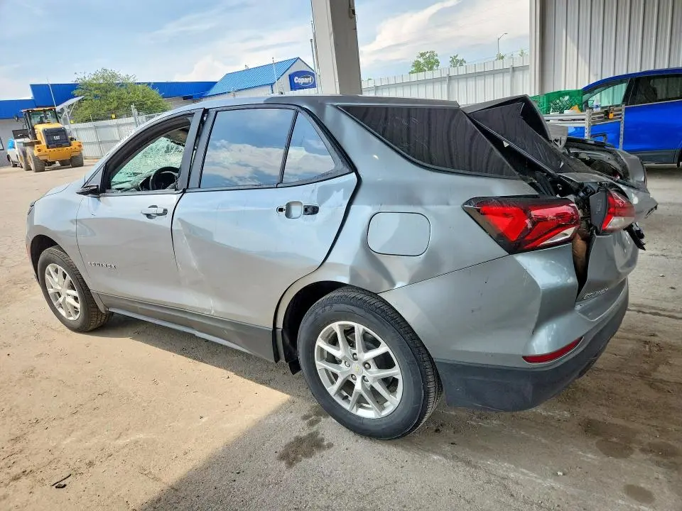 2023 CHEVROLET EQUINOX LS  
