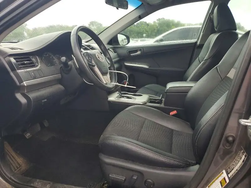 2012 TOYOTA CAMRY SE  