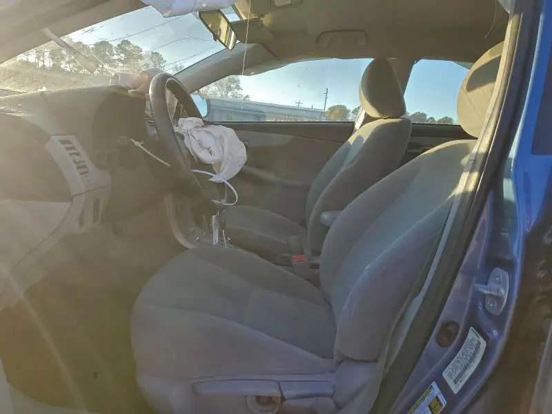 2013 TOYOTA COROLLA BASE  