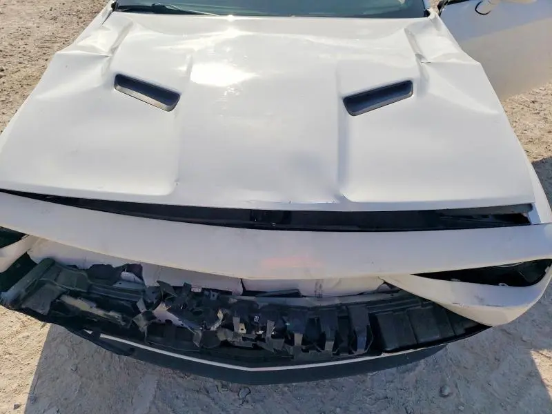 2016 DODGE CHALLENGER R  