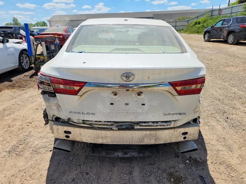 2016 TOYOTA AVALON XLE  
