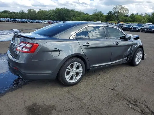 2015 FORD TAURUS SEL  