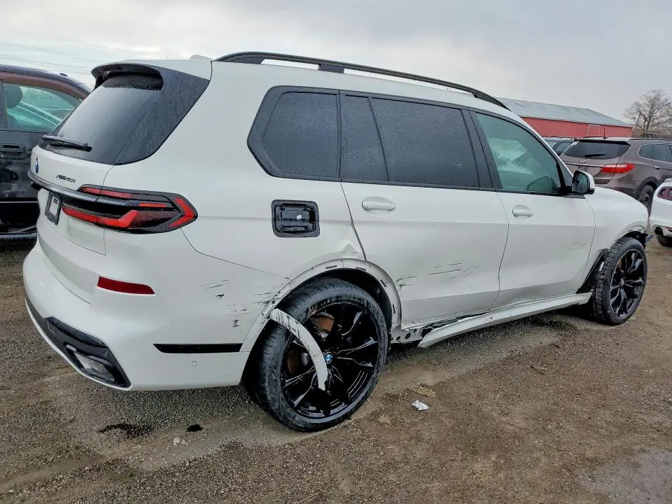 2025 BMW X7 XDRIVE40I  