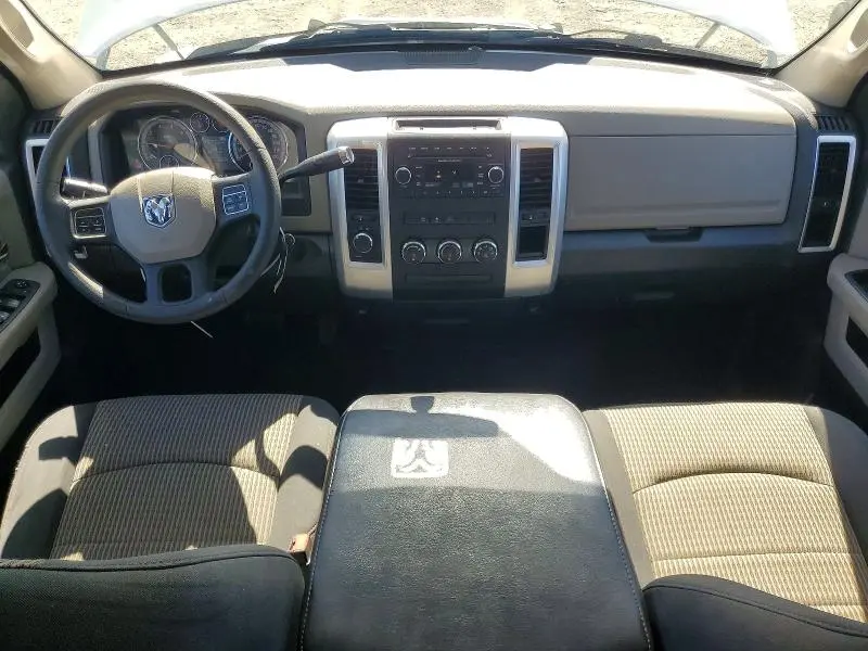 2012 DODGE RAM 1500 SLT  