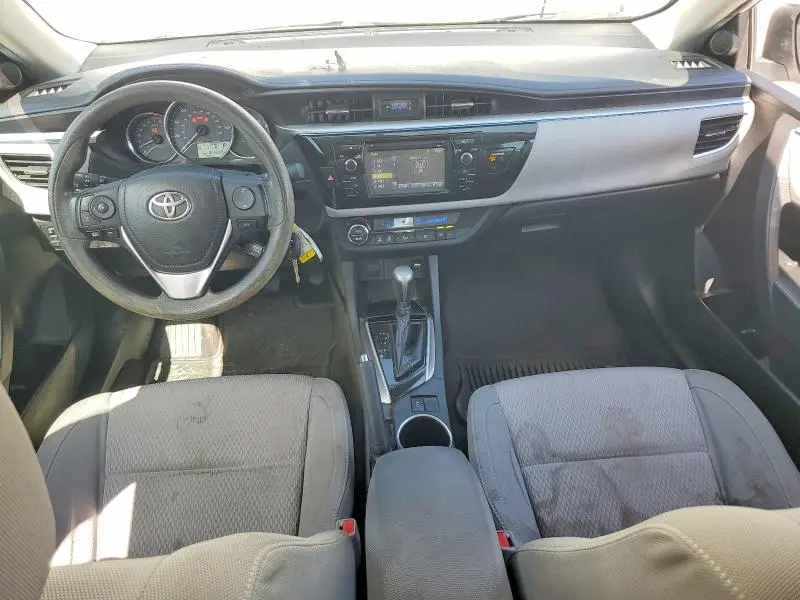 2015 TOYOTA COROLLA LE PLUS  