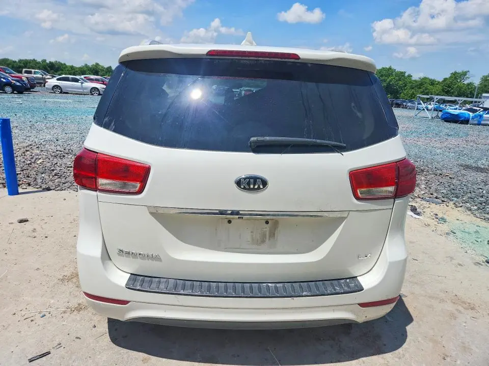 2015 KIA SEDONA LX  
